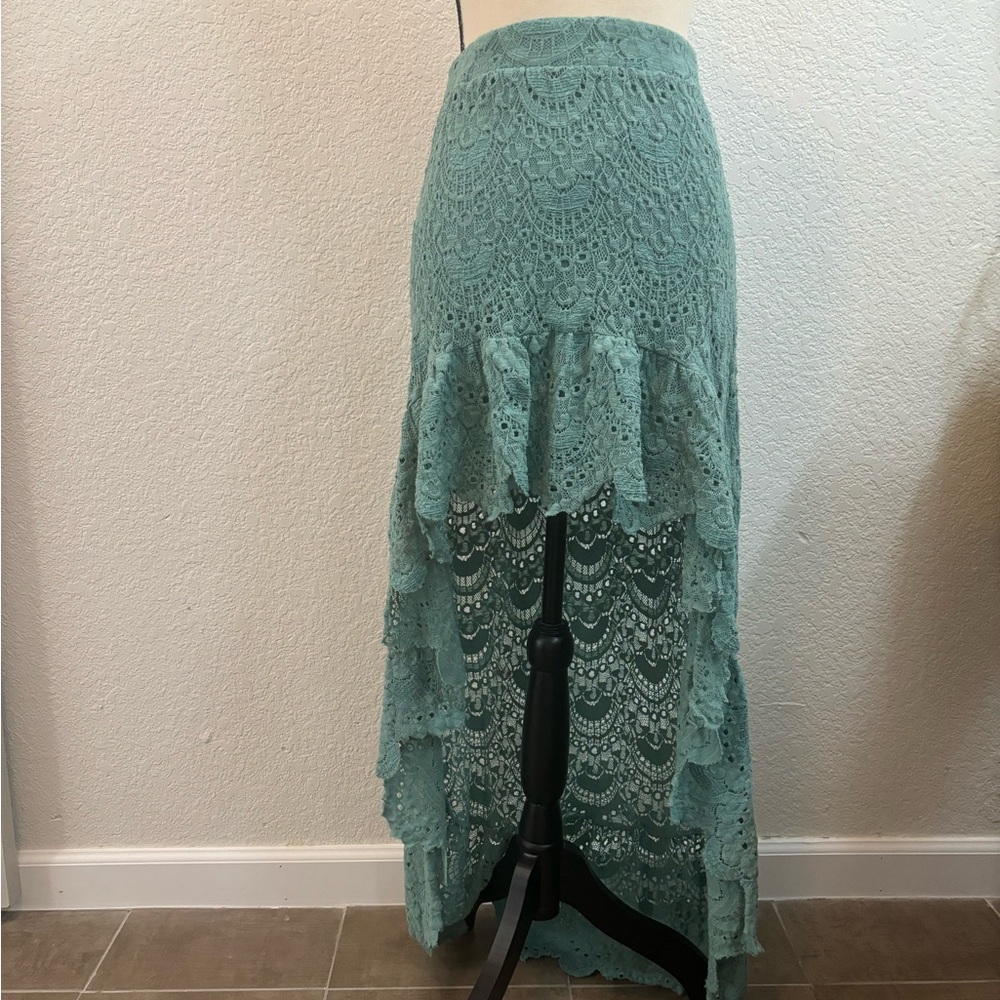 NIGHTCAP SPANISH LACE SALOON HI LOW SKIRT SIZE 3 - Picture 2 of 9